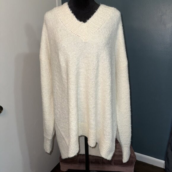 Aerie Teddy V Neck Boucle Sweater With Ribbed Trim In Natural Size XL - Picture 2 of 9